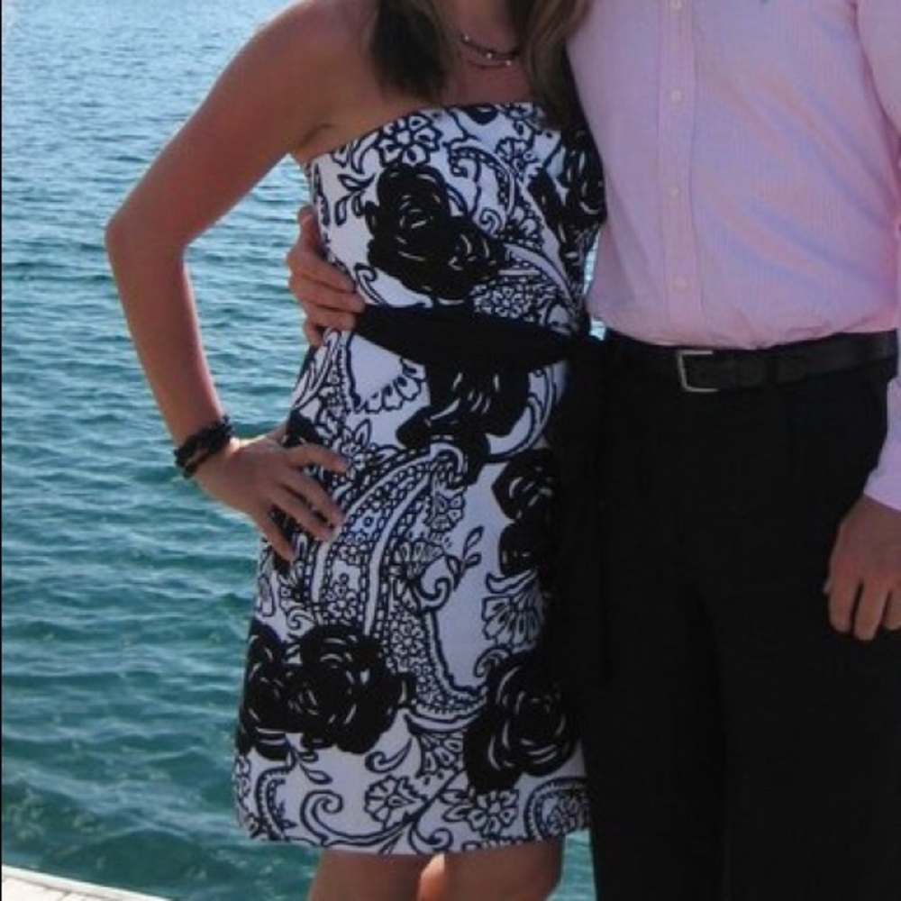White House Black Market strapless dress